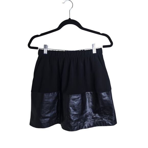 vince Two-Tone Black 100% Lamb Leather Mini Skirt Small NWOT - Picture 4 of 7